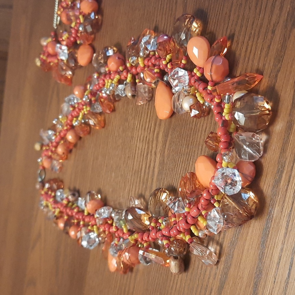 NWOT.  Beautiful Beaded Necklace & Bracelet Set